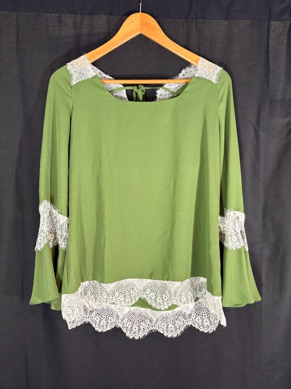 NY Collection Olive Lace-Trim Peasant Top Boho Bell Sleeve Eyelash Lace